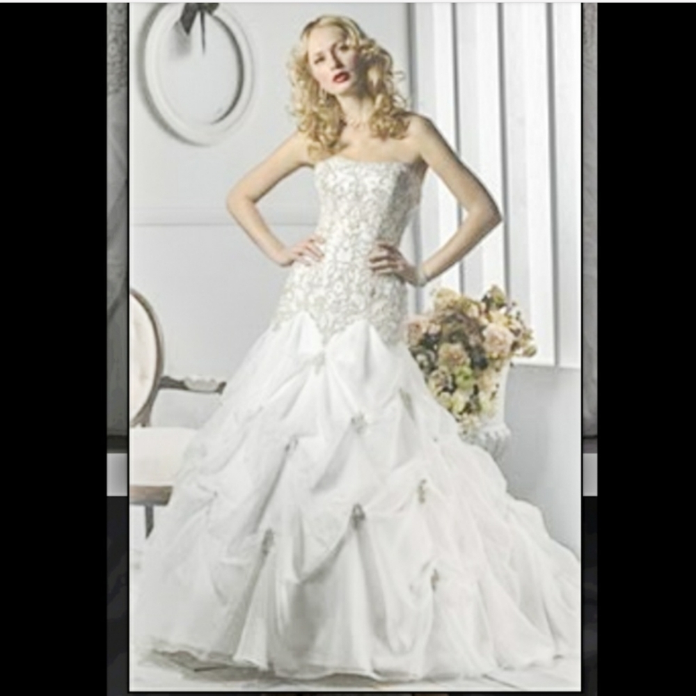 🥳Sale🥳Christina Wu Collection Bridal Dress
